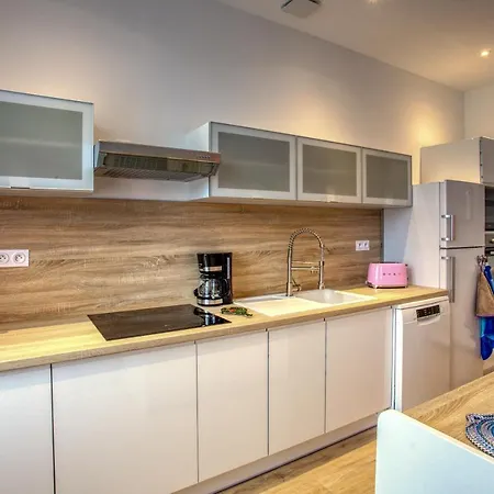 公寓 La Licorne Sarladaise *